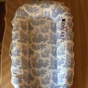 Toile De Jouy Dusty Blue cover+DockATot Deluxe